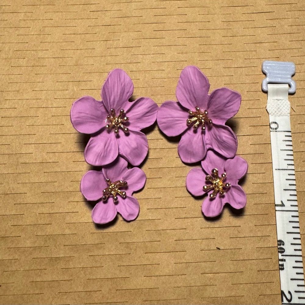 Elegant Purple Floral Earrings